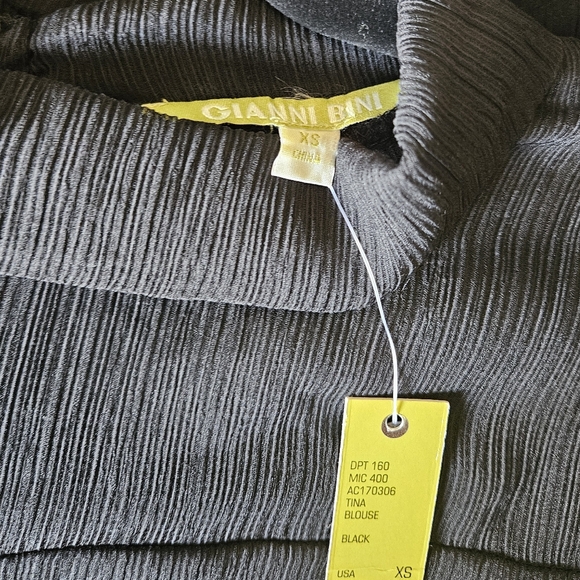 GIANNI BINI Cropped Blouse - Picture 2 of 5